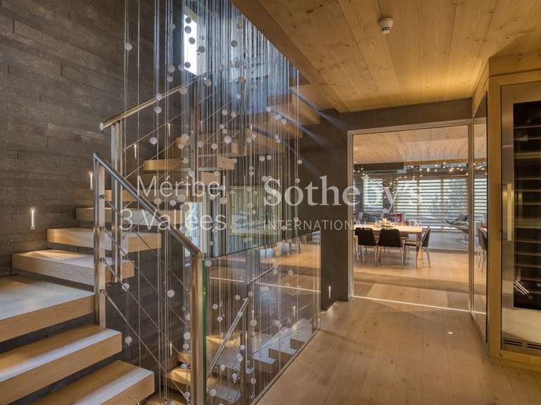 Chalet Meribel-les-allues - 8 bedrooms - 824m²