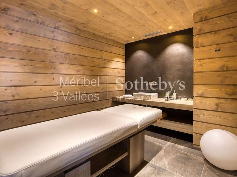 Chalet Meribel-les-allues - 8 bedrooms - 824m²