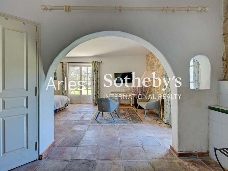 House Arles - 6 bedrooms - 443m²