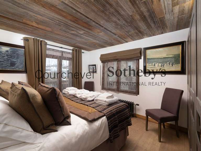 Chalet Courchevel - 6 bedrooms - 275m²