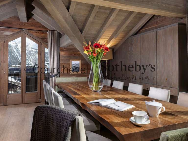 Chalet Courchevel - 6 bedrooms - 275m²