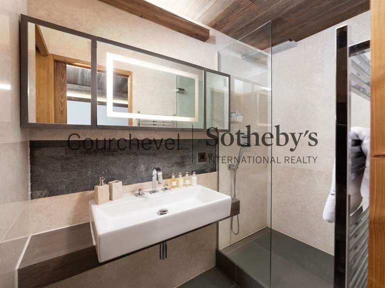 Chalet Courchevel - 6 bedrooms - 275m²