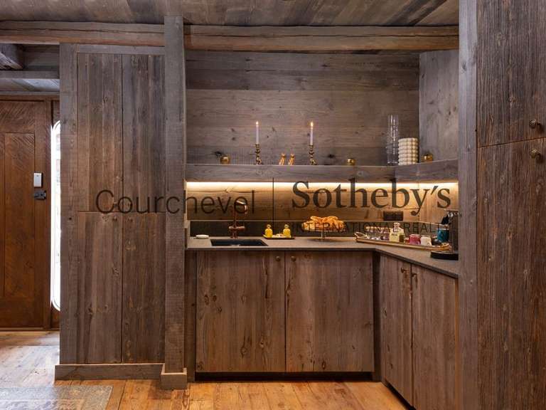 Chalet Courchevel - 6 bedrooms - 275m²