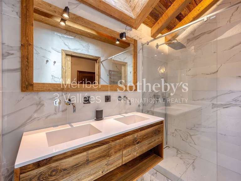 Apartment Meribel-les-allues - 6 bedrooms - 270m²