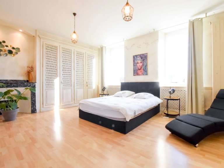 Maison Ausson - 6 chambres - 2128m²