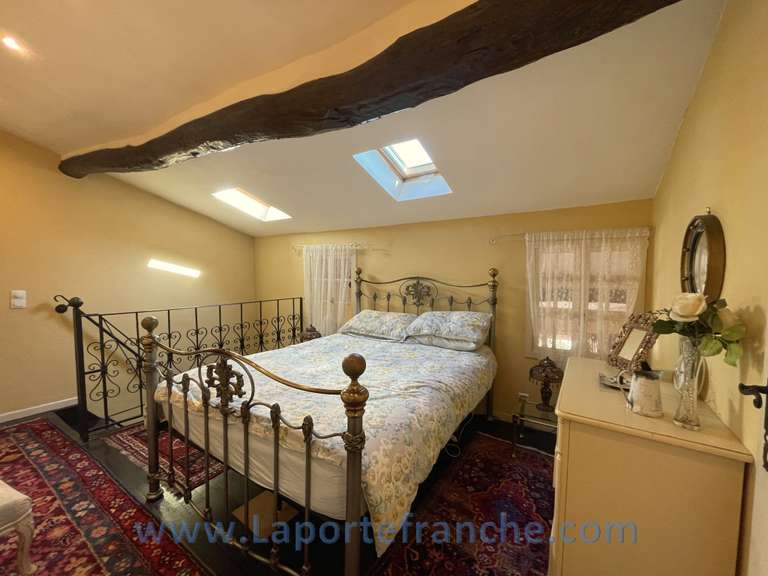 House Cagnes-sur-Mer - 2 bedrooms - 104m²