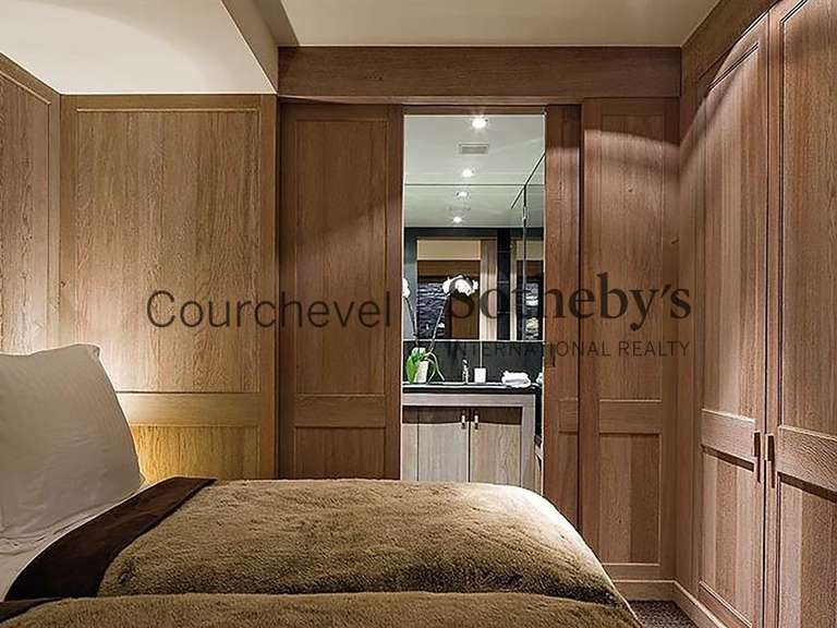 Apartment Courchevel - 5 bedrooms - 250m²