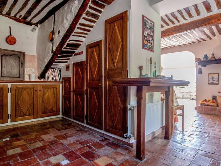 Villa Le Bar-sur-Loup - 5 bedrooms - 237m²