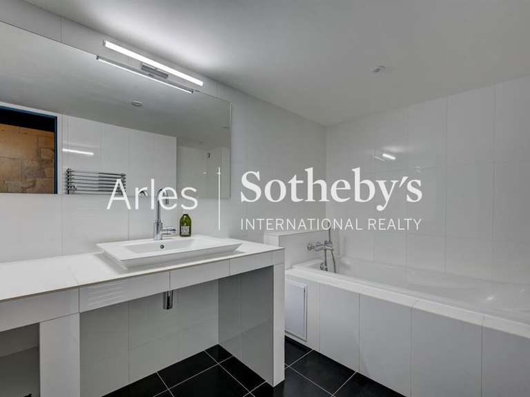 Apartment Arles - 3 bedrooms - 196m²