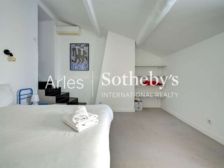 Apartment Arles - 3 bedrooms - 196m²