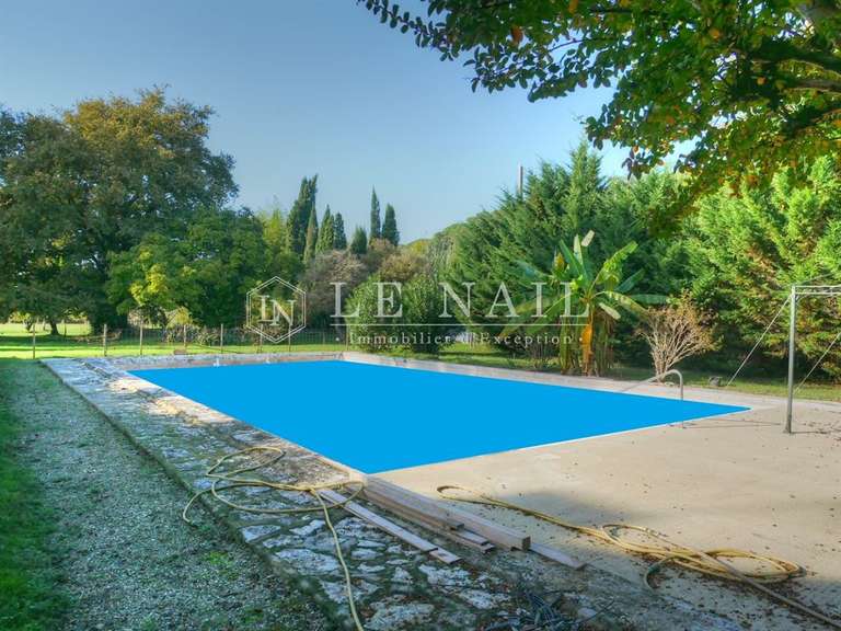 Manor Agen - 5 bedrooms - 400m²