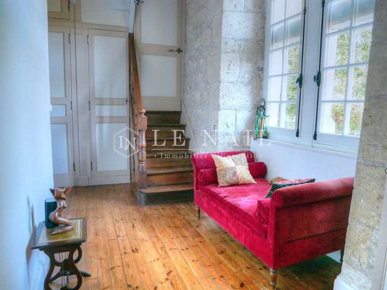 Manor Agen - 5 bedrooms - 400m²