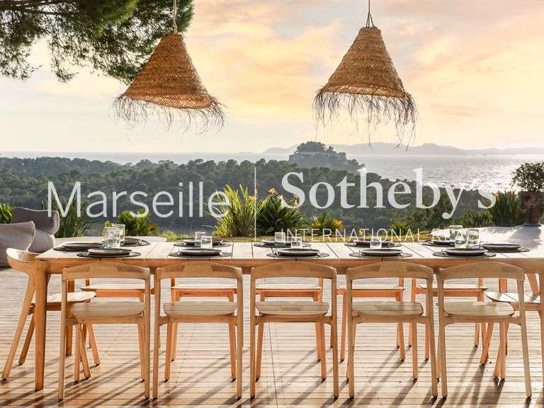 House with Sea view Bormes-les-Mimosas - 6 bedrooms - 350m²