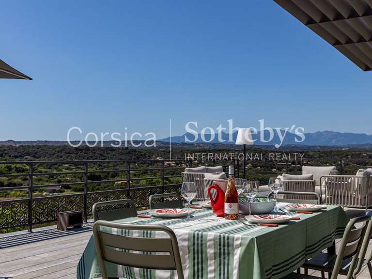 House Bonifacio - 5 bedrooms - 350m²