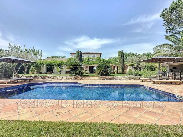 Villa Grimaud - 5 bedrooms - 234m²