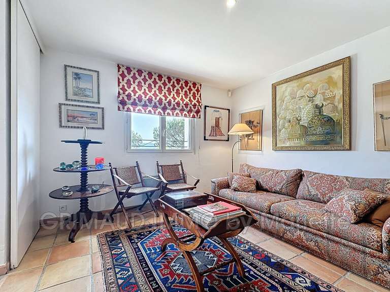 Villa Grimaud - 5 bedrooms - 234m²
