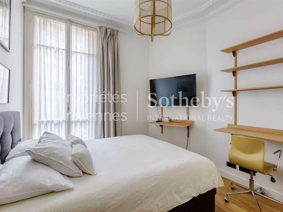 Apartment Paris 16e