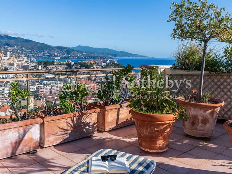 Appartement avec Vue sur mer Cap-d'Ail - 5 chambres - 148m²