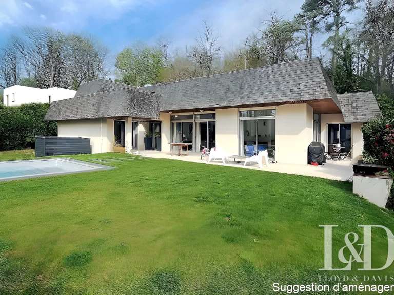 House Orvault - 371m²
