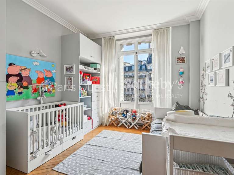 Apartment Paris 17e - 4 bedrooms - 215m²