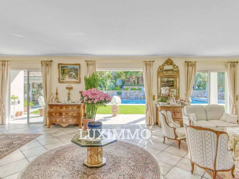 Villa Mougins - 5 bedrooms - 300m²