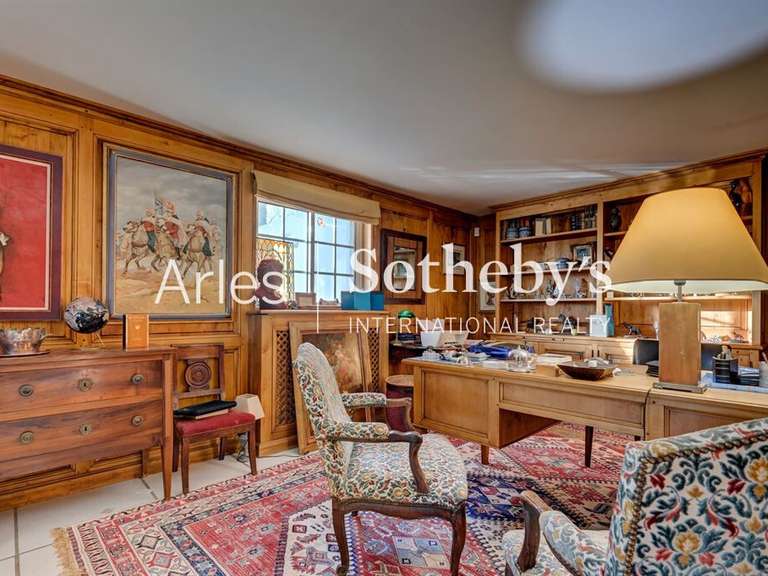 Maison Saintes-Maries-de-la-Mer - 7 chambres - 323m²