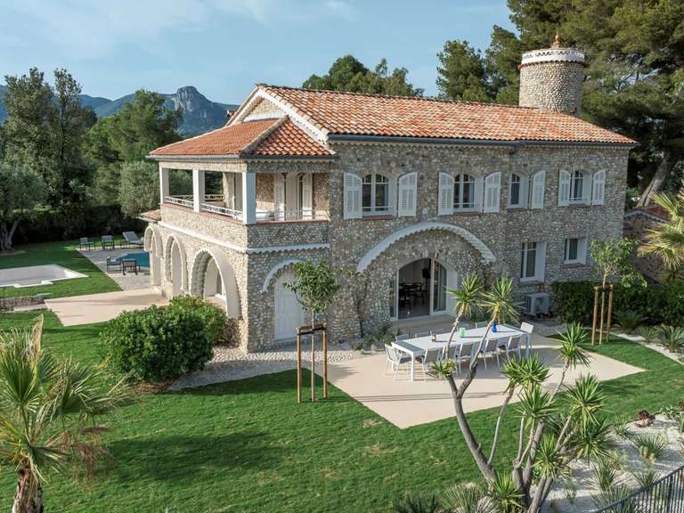 Villa Saint-Paul-de-Vence - 7 chambres - 10000m²