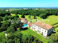 Vente maison 21 pièces