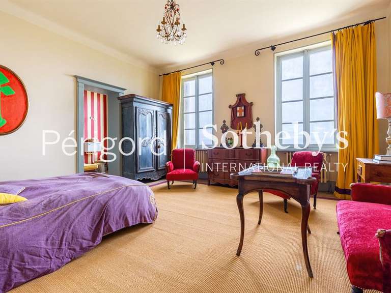 Maison Bergerac - 15 chambres - 854m²