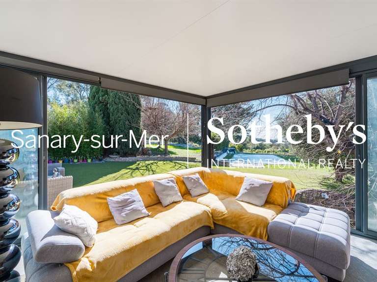 House Sanary-sur-Mer - 7 bedrooms - 453m²