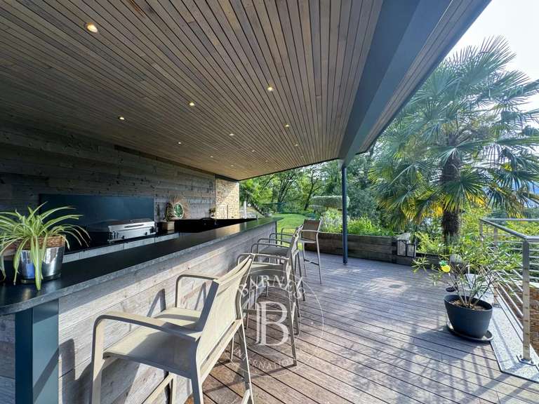 Maison Aix-les-Bains - 5 chambres - 470m²