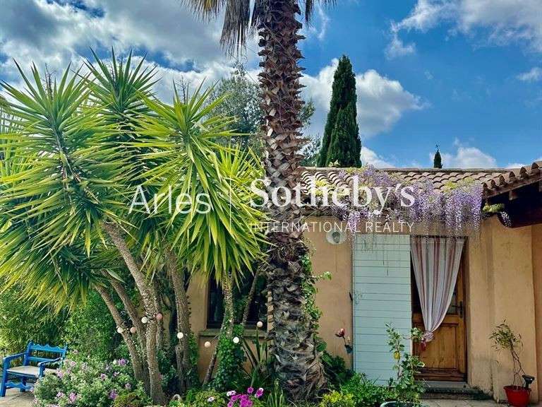 House Arles - 4 bedrooms - 196m²
