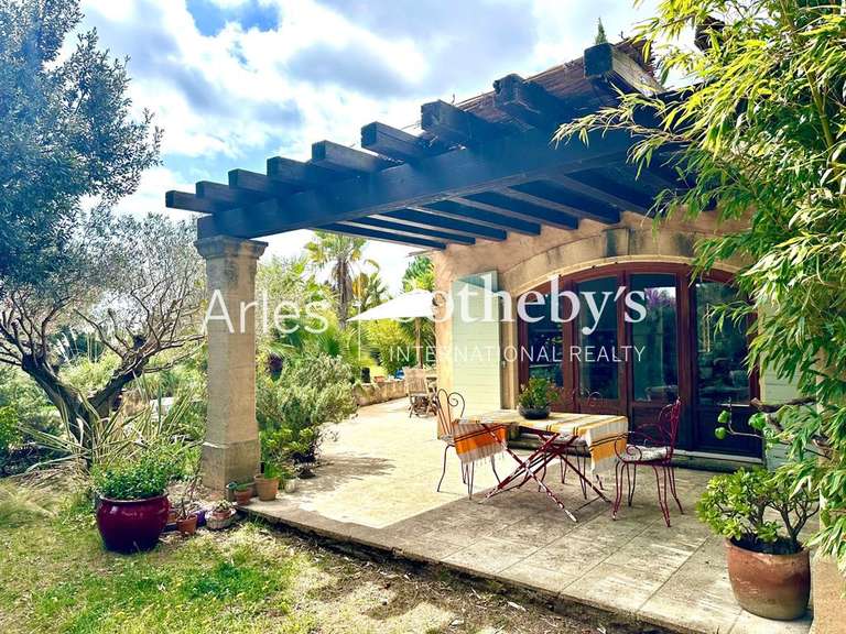 House Arles - 4 bedrooms - 196m²