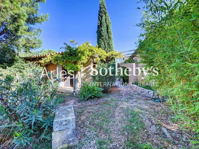 House Arles - 4 bedrooms - 196m²