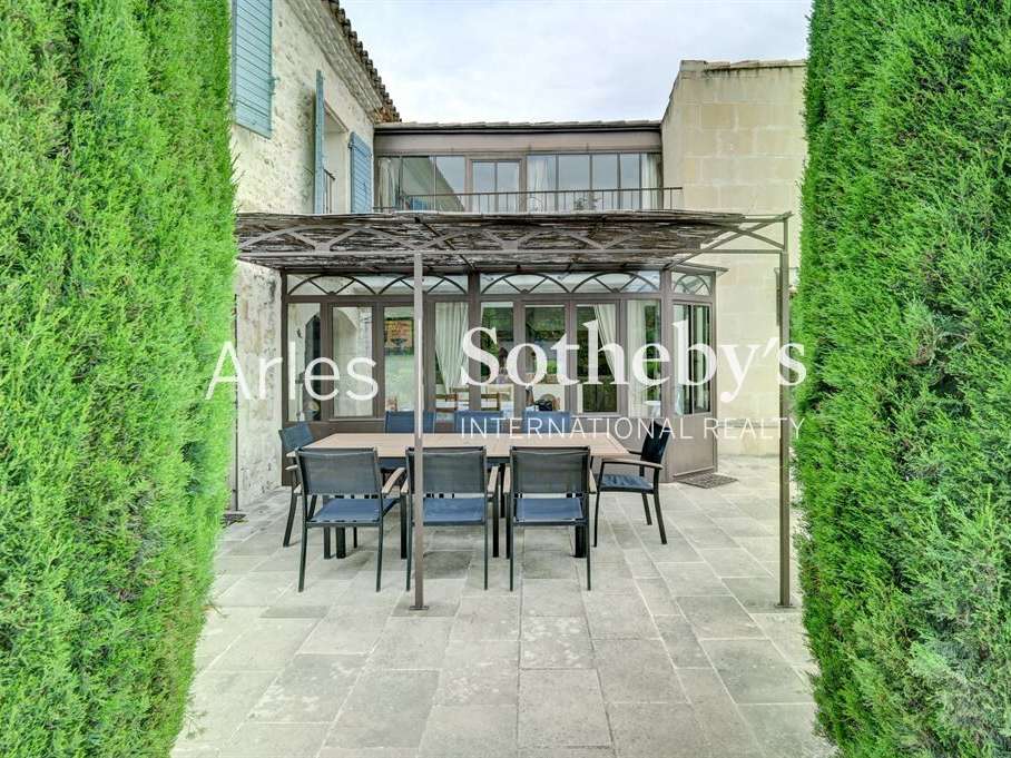 Maison Bellegarde