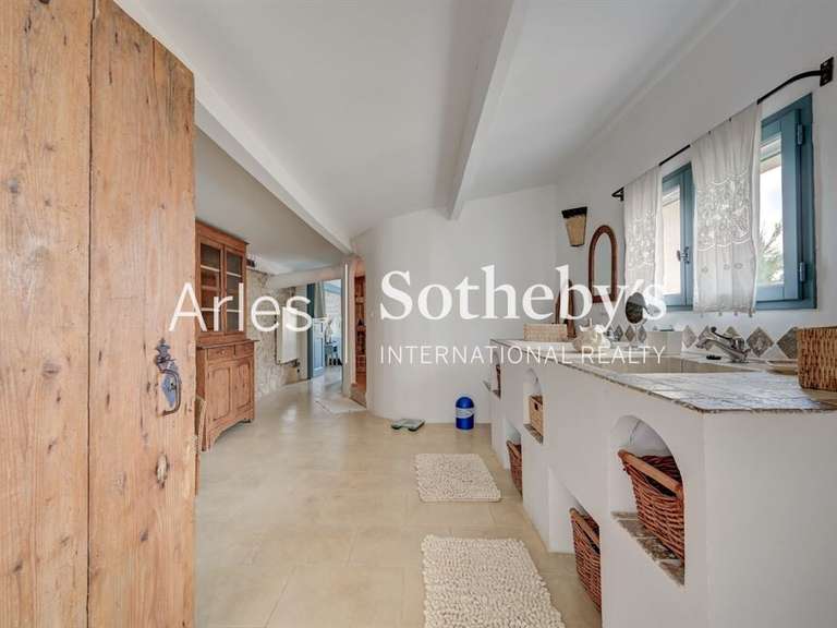 Maison Bellegarde - 6 chambres - 478m²