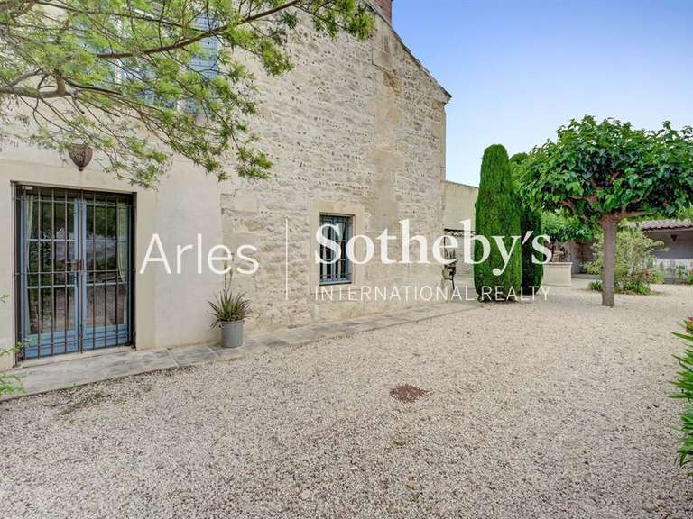 Maison Bellegarde - 6 chambres - 478m²