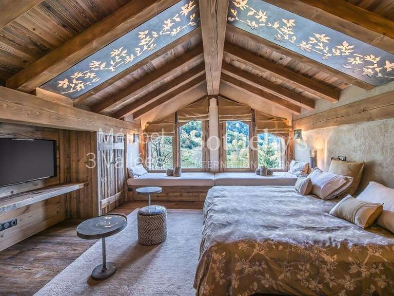 Chalet Meribel-les-allues - 6 bedrooms - 320m²