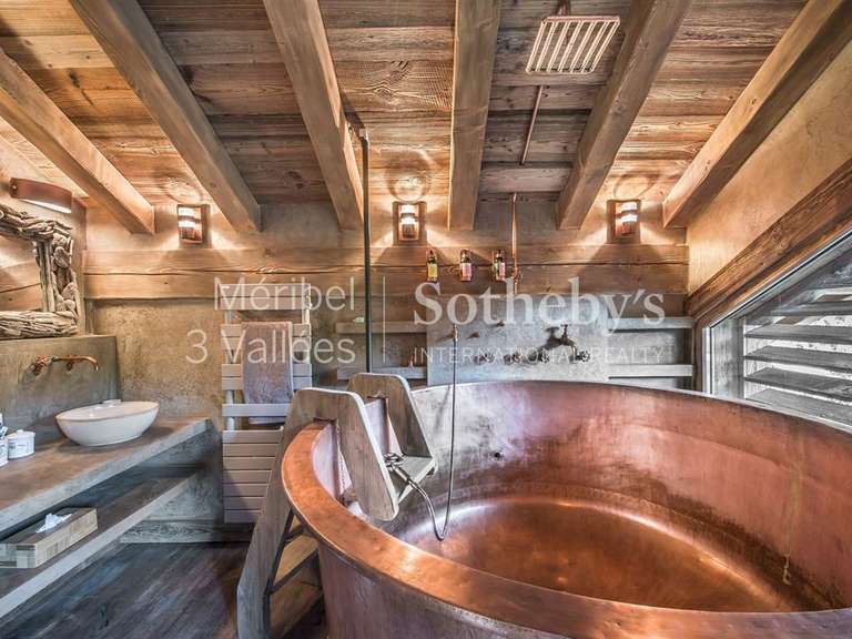 Chalet Meribel-les-allues - 6 bedrooms - 320m²
