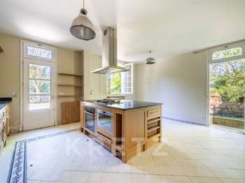 Vente maison 11 pièces