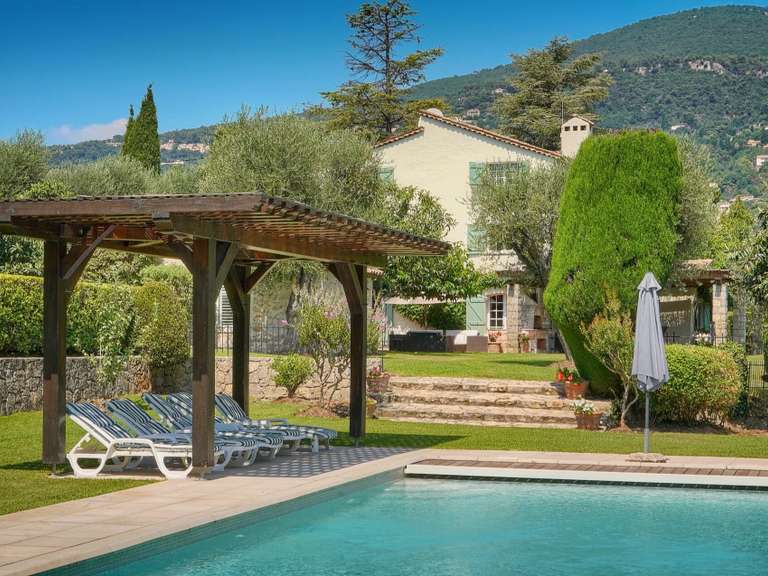 House Grasse - 6 bedrooms - 241m²