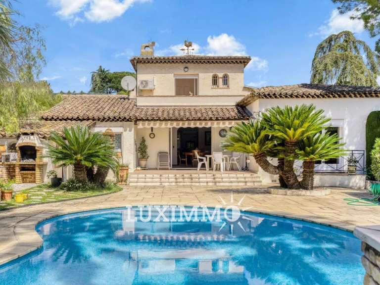 Villa Mougins - 3 chambres - 204m²