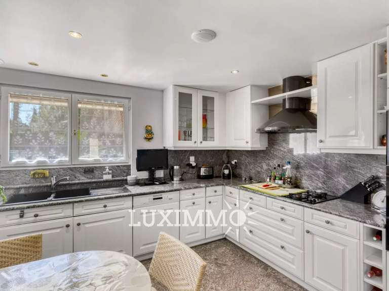 Villa Mougins - 3 chambres - 204m²