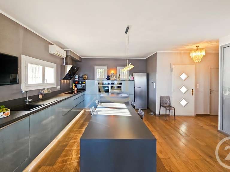 Maison San-Martino-di-Lota - 4 chambres - 280m²