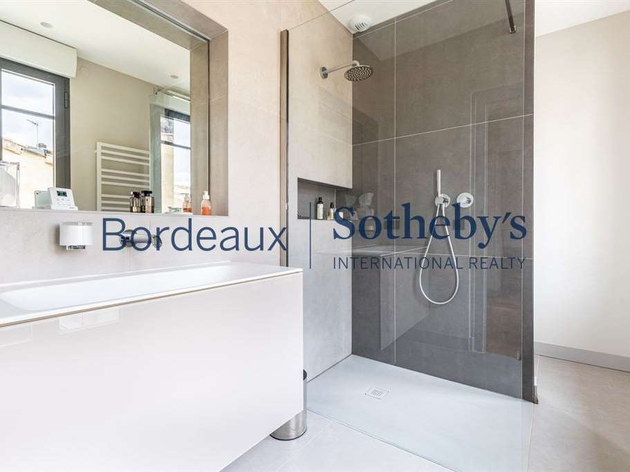 House Bordeaux