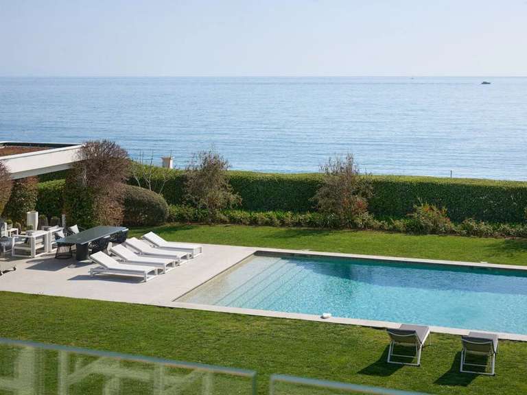 Villa Antibes - 6 chambres - 499m²