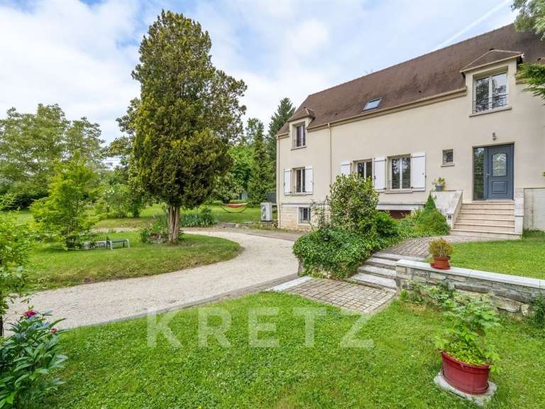 House Châteaufort - 4 bedrooms - 163m²