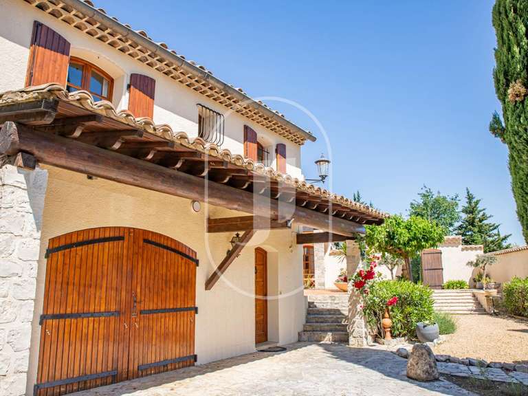 Maison Vaison-la-Romaine - 4 chambres - 243m²
