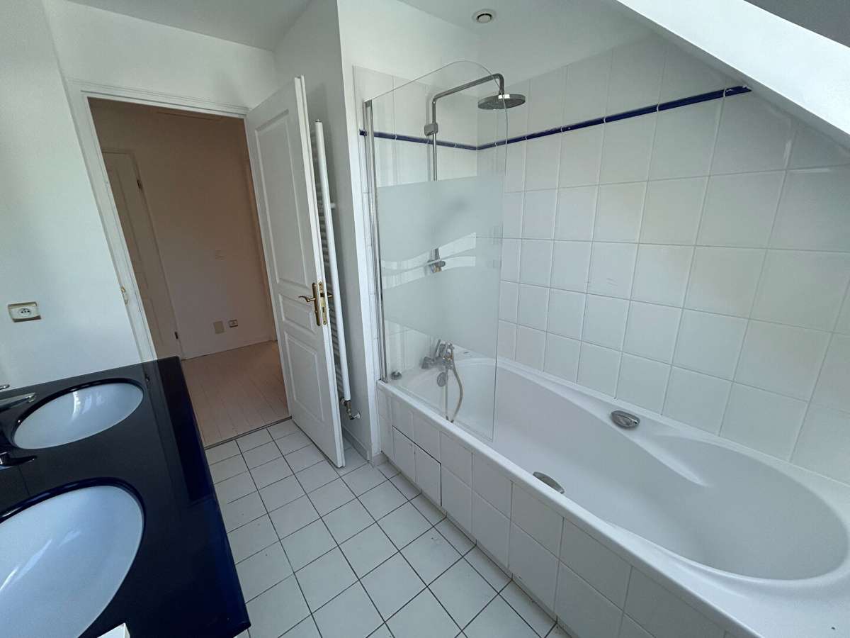 Maison Chambourcy