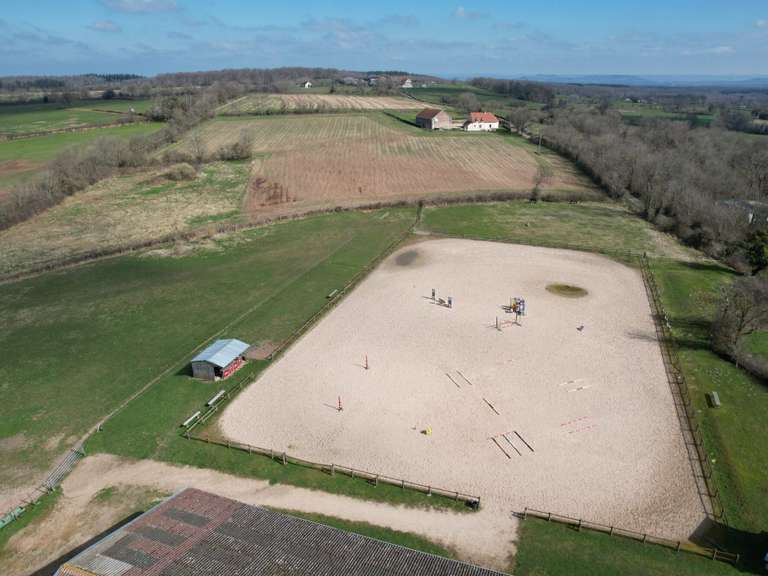 Maison Saint-Brisson - 279m²